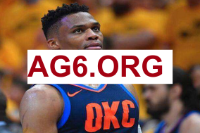 名记：勇士在交易截止日前会考虑所有可能的选项 包括送走巴特勒